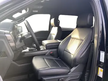 Ford F 150 LARIAT Black Edition 4X4 5.0L