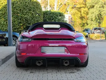 Porsche 718 Spyder RS   WEISSACH • SPORT CHRONO • BOSE