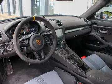 Porsche 718 Spyder RS   WEISSACH • SPORT CHRONO • BOSE