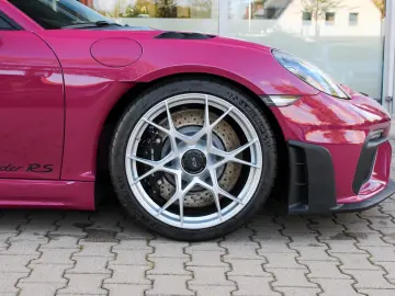 Porsche 718 Spyder RS   WEISSACH • SPORT CHRONO • BOSE