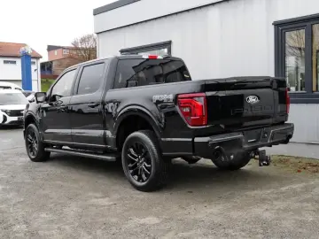Ford F-150 Lariat V8 Black Edition Pano 360 Kamera
