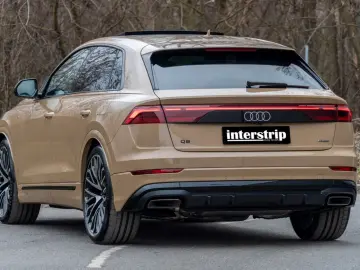 Audi Q8 60 TFSIe S line   489 CP • PANO • B&O