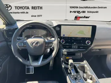 Lexus NX 450h  E-Four Lexus 2 5l Plug-In
