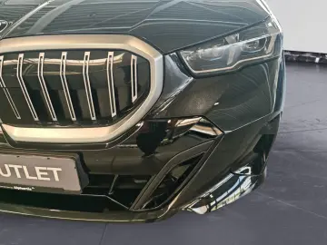 BMW 540d xDrive M Sport   303 CP • B&W • HUD