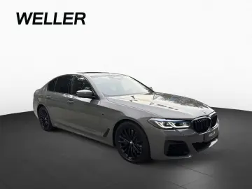 BMW 540i xDrive Sedan M Sport M Seat  Sunroof