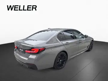 BMW 540i xDrive Sedan M Sport M Seat  Sunroof