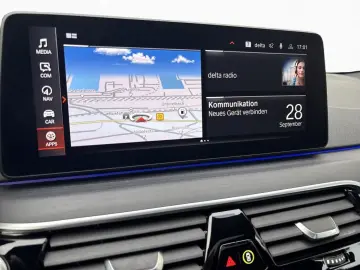 BMW 540i xDrive Sedan M Sport M Seat  Sunroof