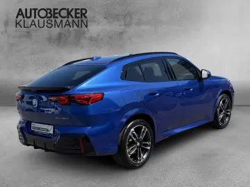 BMW X2 xDrive20d M SPORT 19''LC PROF HuD AHK ACC 360