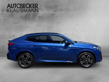 BMW X2 xDrive20d M SPORT 19''LC PROF HuD AHK ACC 360