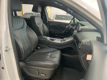 Hyundai SANTA FE Santa Fe Signature Plug-In Hybrid