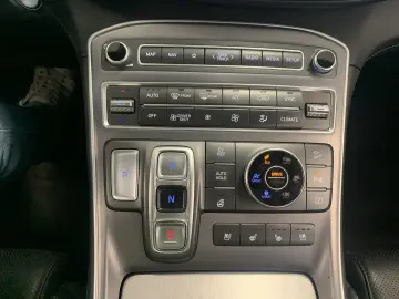 Hyundai SANTA FE Santa Fe Signature Plug-In Hybrid