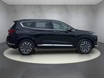 Hyundai SANTA FE Plug-in-Hybrid 1.6 T-GDi SIGNATURE