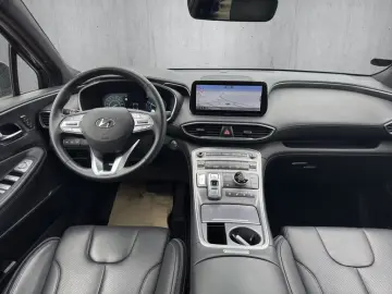 Hyundai SANTA FE Plug-in-Hybrid 1.6 T-GDi SIGNATURE