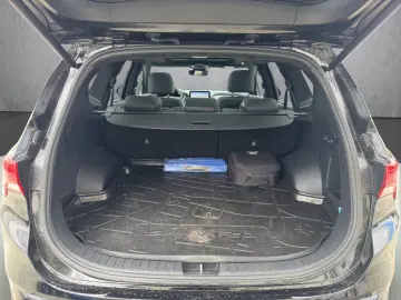 Hyundai SANTA FE Plug-in-Hybrid 1.6 T-GDi SIGNATURE