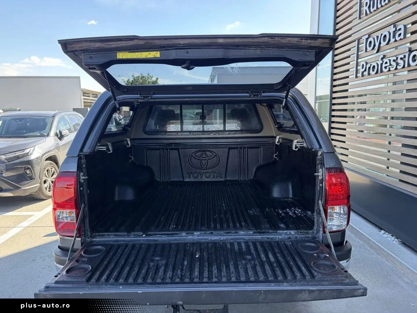 Toyota Hilux Executive 2.4 diesel 4x4 At