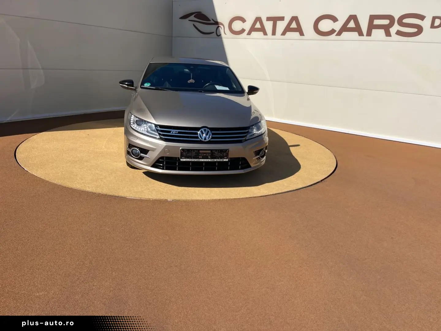 Volkswagen Passat-Cc