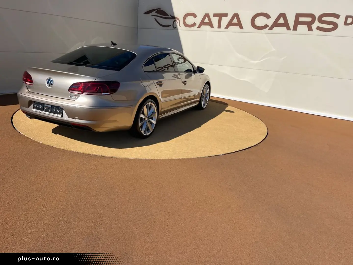 Volkswagen Passat-Cc