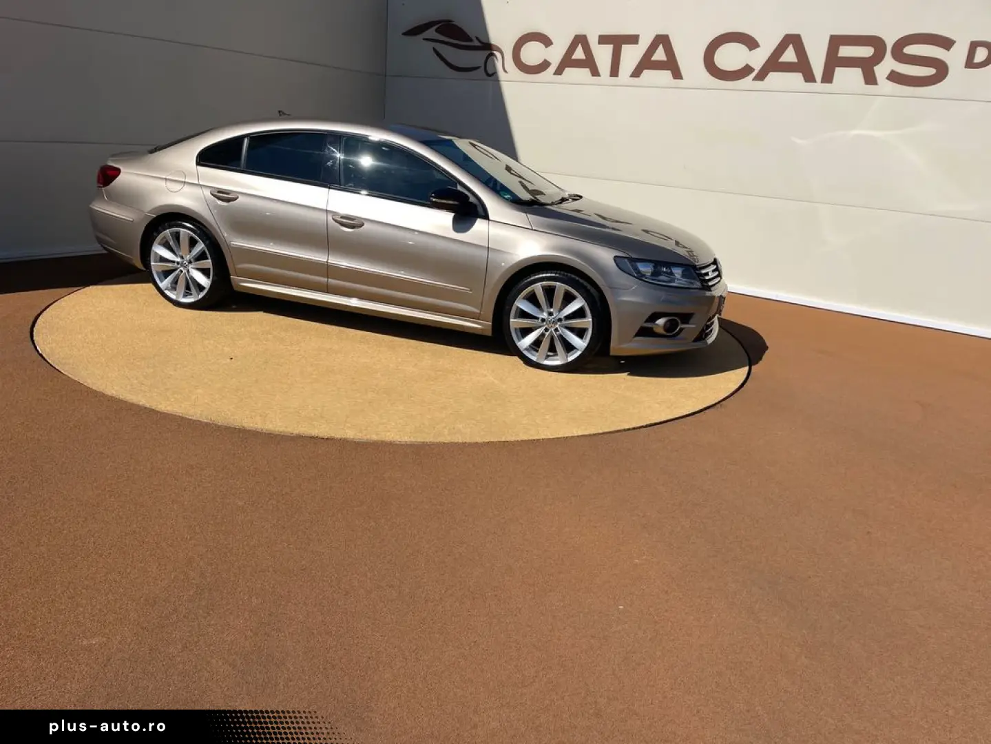 Volkswagen Passat-Cc