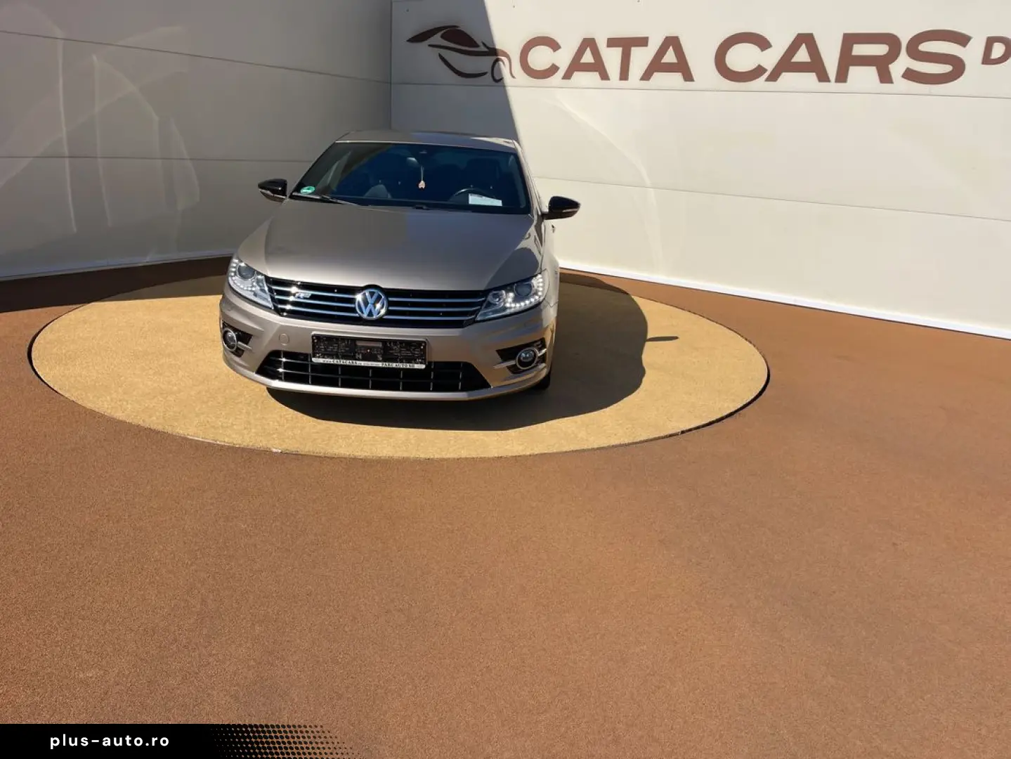 Volkswagen Passat-Cc