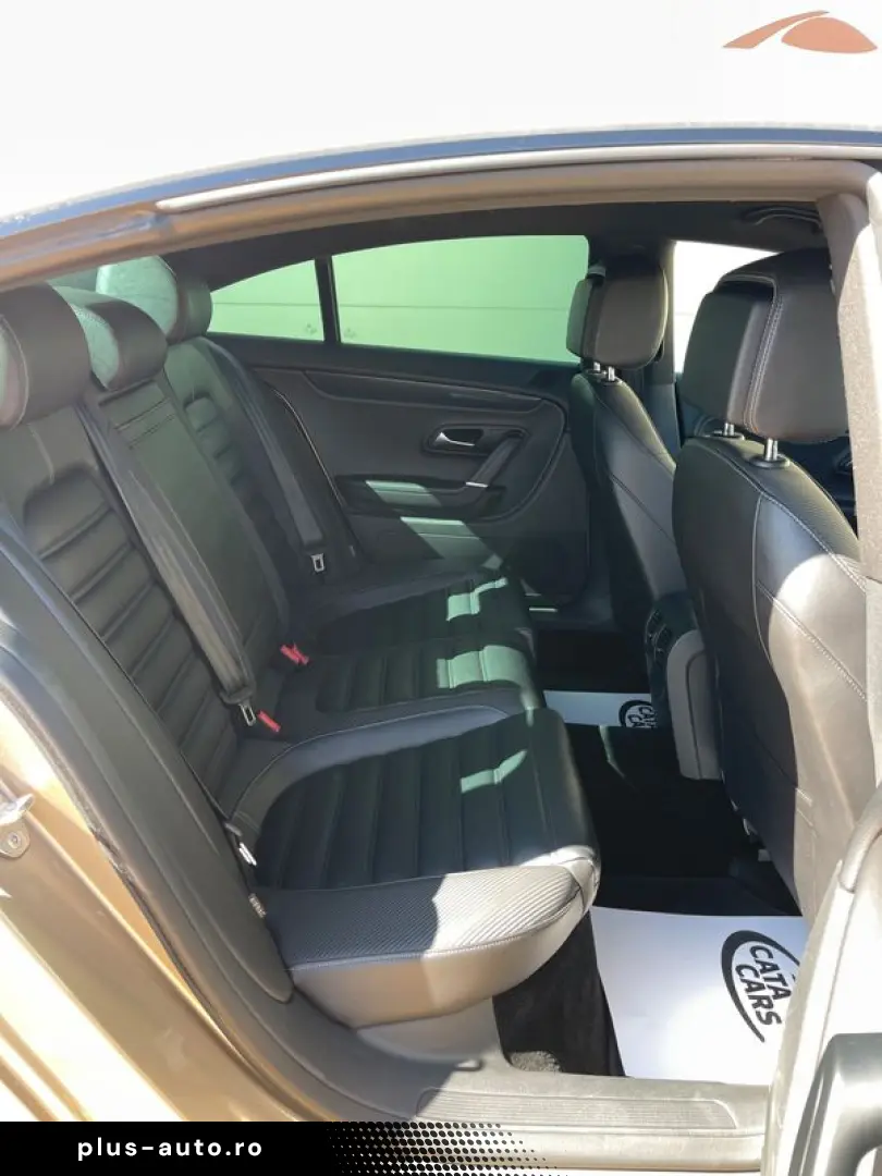Volkswagen Passat-Cc