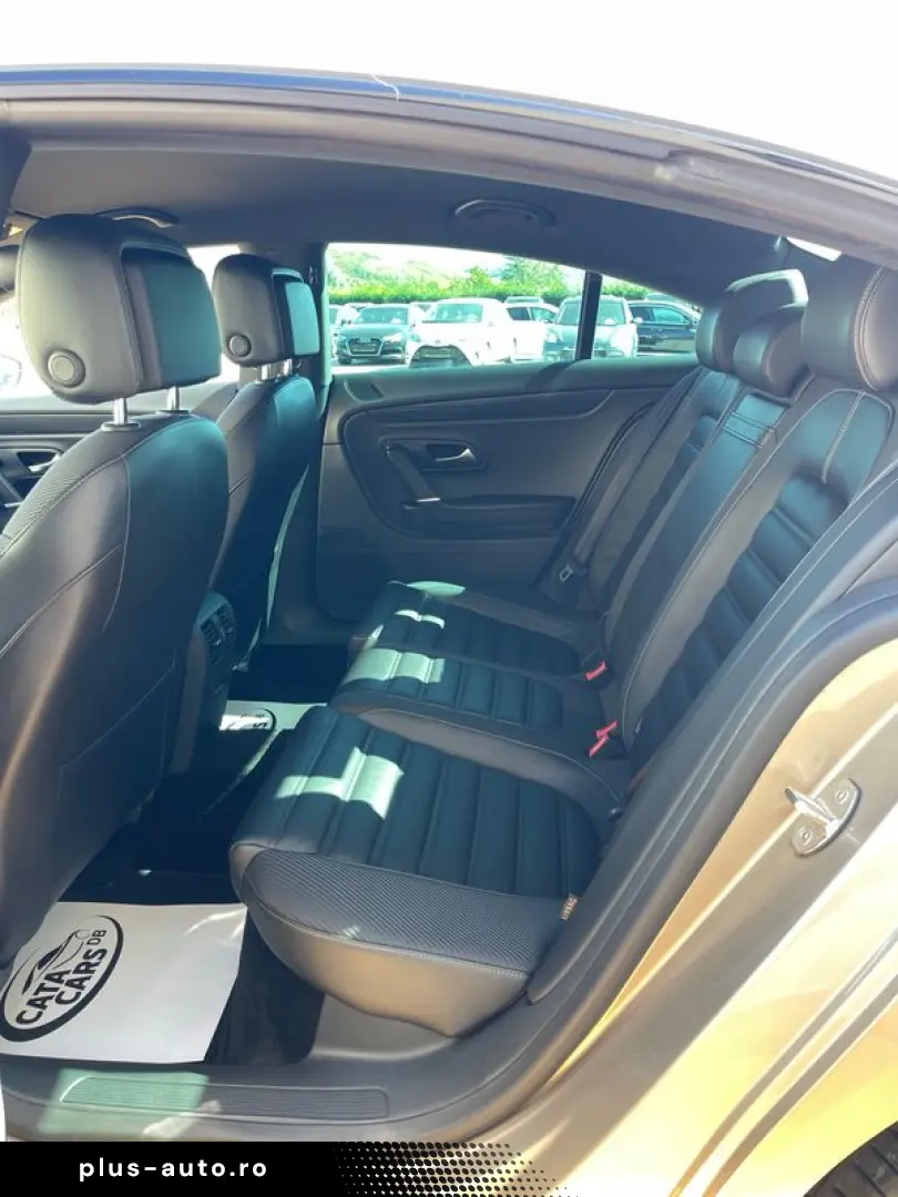 Volkswagen Passat-Cc