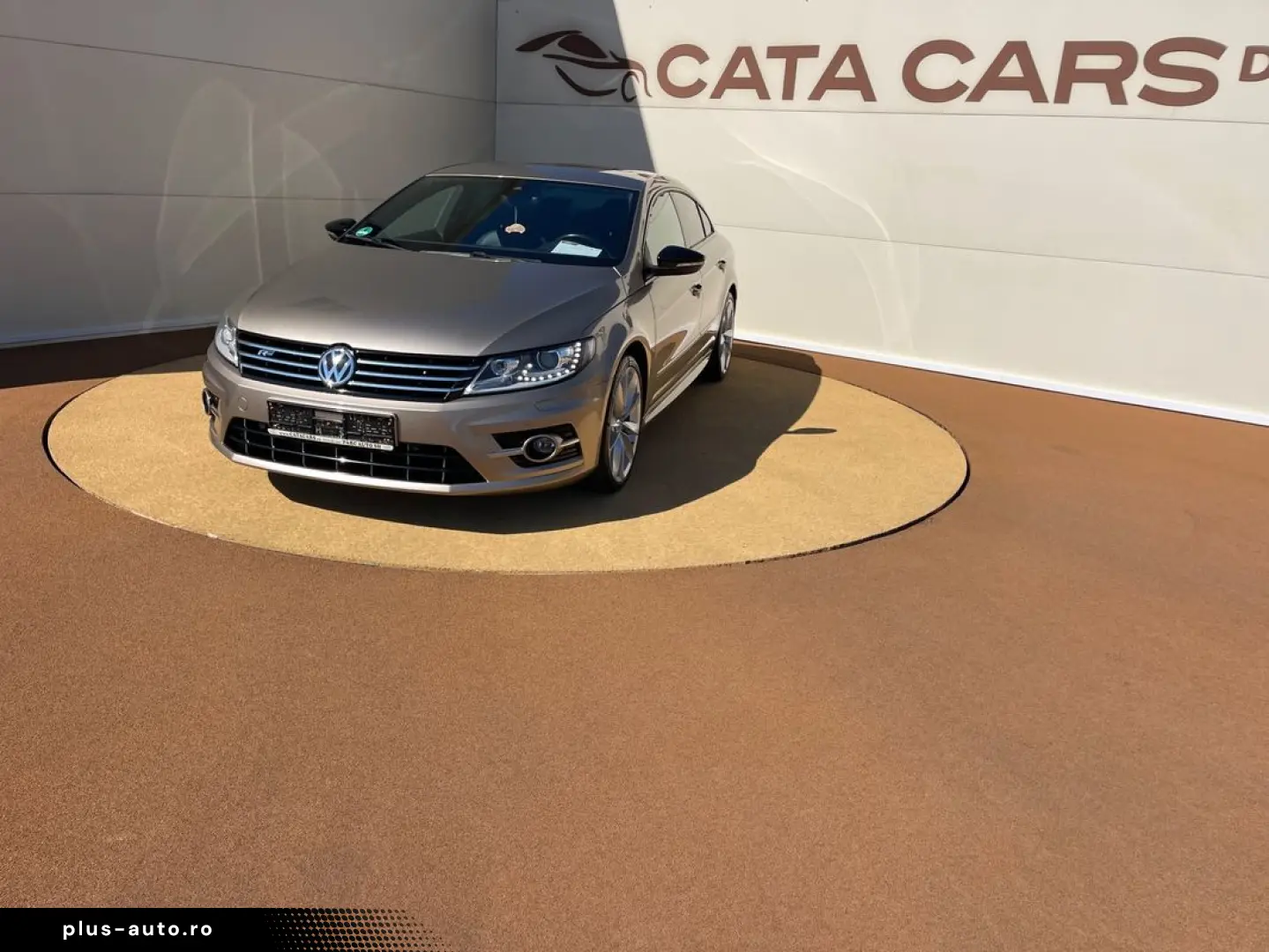 Volkswagen Passat-Cc