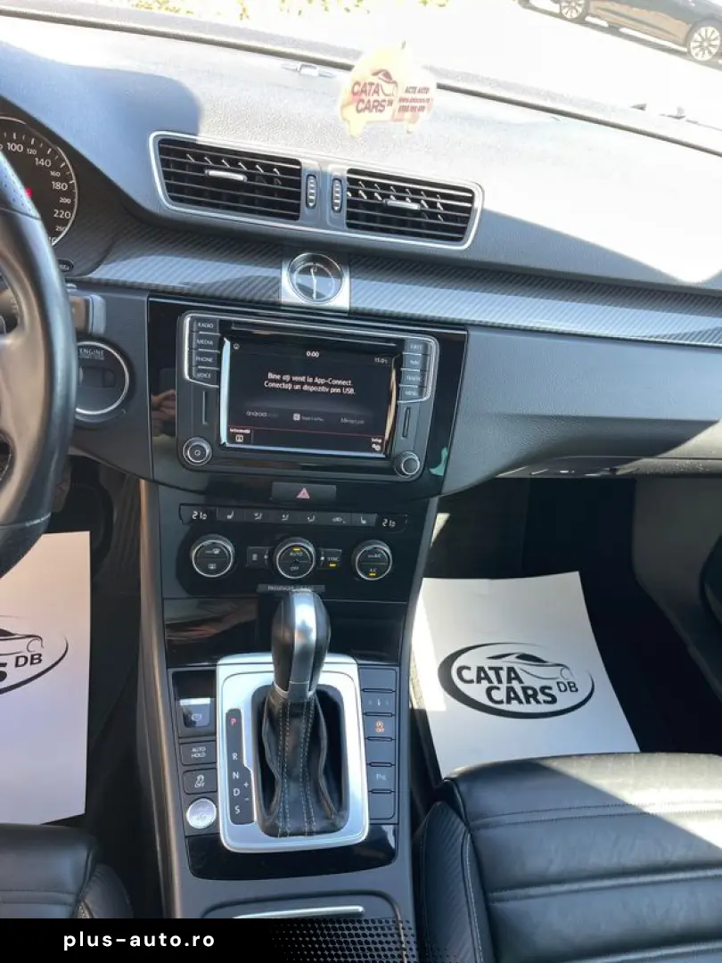 Volkswagen Passat-Cc