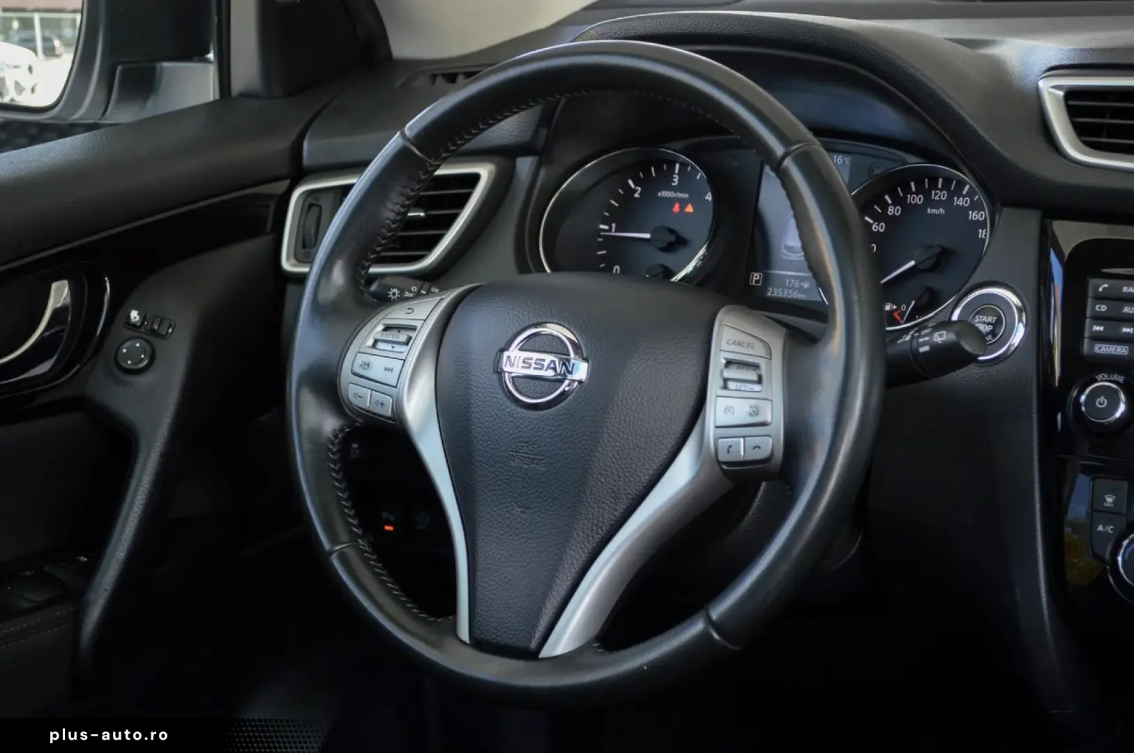 Nissan Qashqai 1.6 DCI Xtronic TEKNA   Diesel   Automată   R