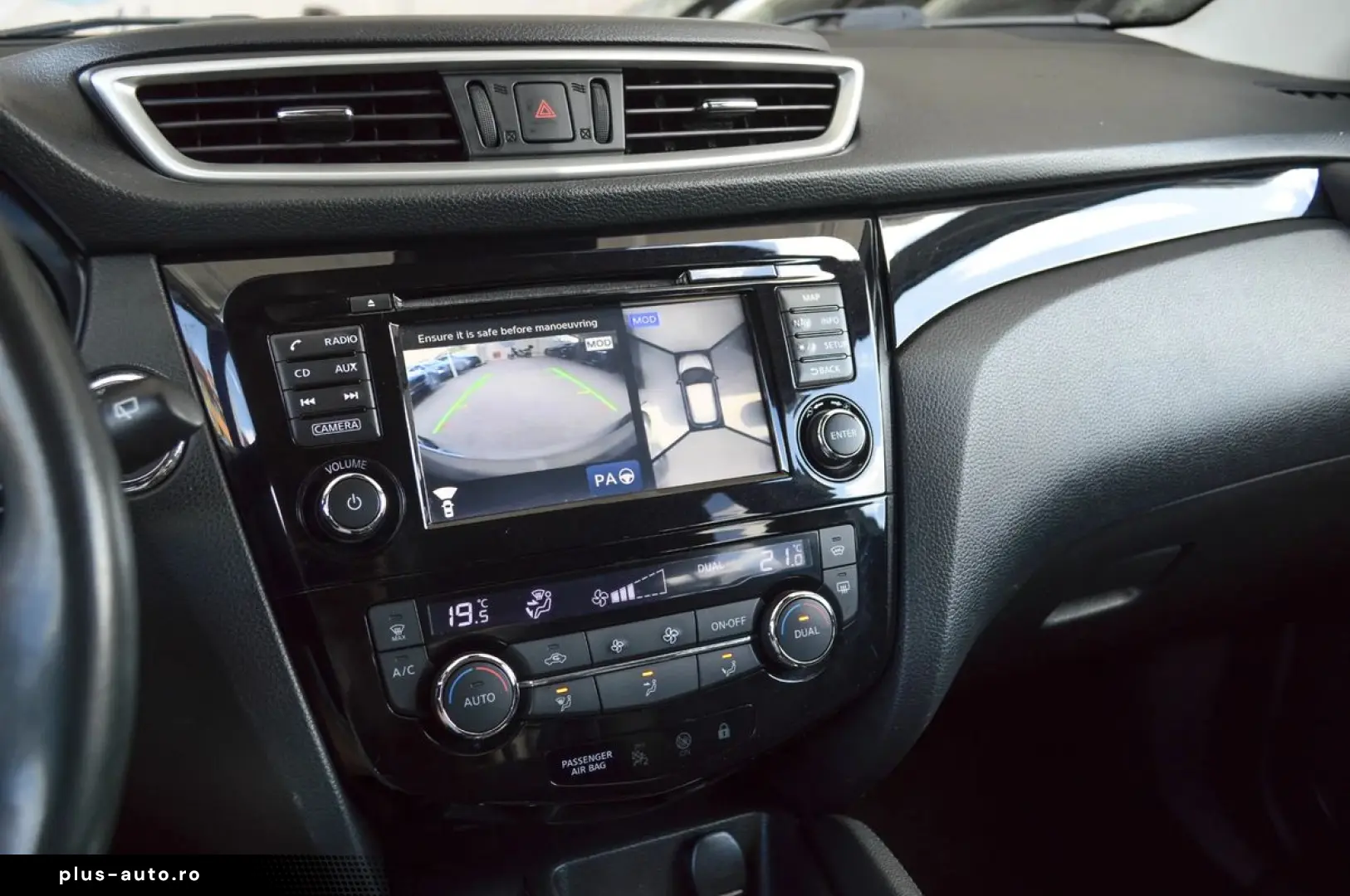 Nissan Qashqai 1.6 DCI Xtronic TEKNA   Diesel   Automată   R