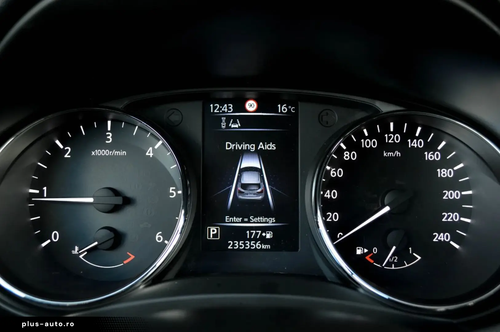 Nissan Qashqai 1.6 DCI Xtronic TEKNA   Diesel   Automată   R