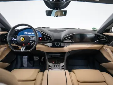 FERRARI Purosangue