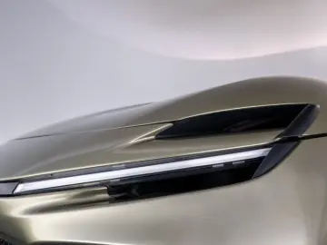 FERRARI Purosangue