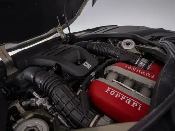 FERRARI Purosangue