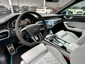 AUDI RS 6 Avant 4.0 TFSI quat.   B&O adv.   UPE 201t€