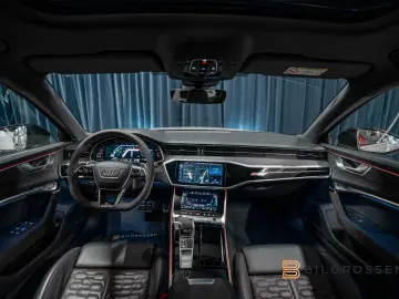 AUDI RS 6 Performance RS-Design Pano Rear Steering