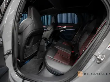 AUDI RS 6 Performance RS-Design Pano Rear Steering