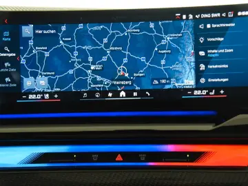 BMW M5 xDrive Touring ACC AHK Pano LED 360  DAB B&W