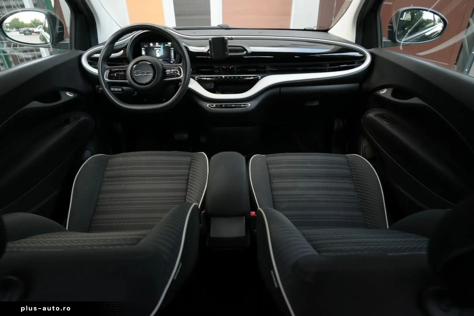 Fiat 500E