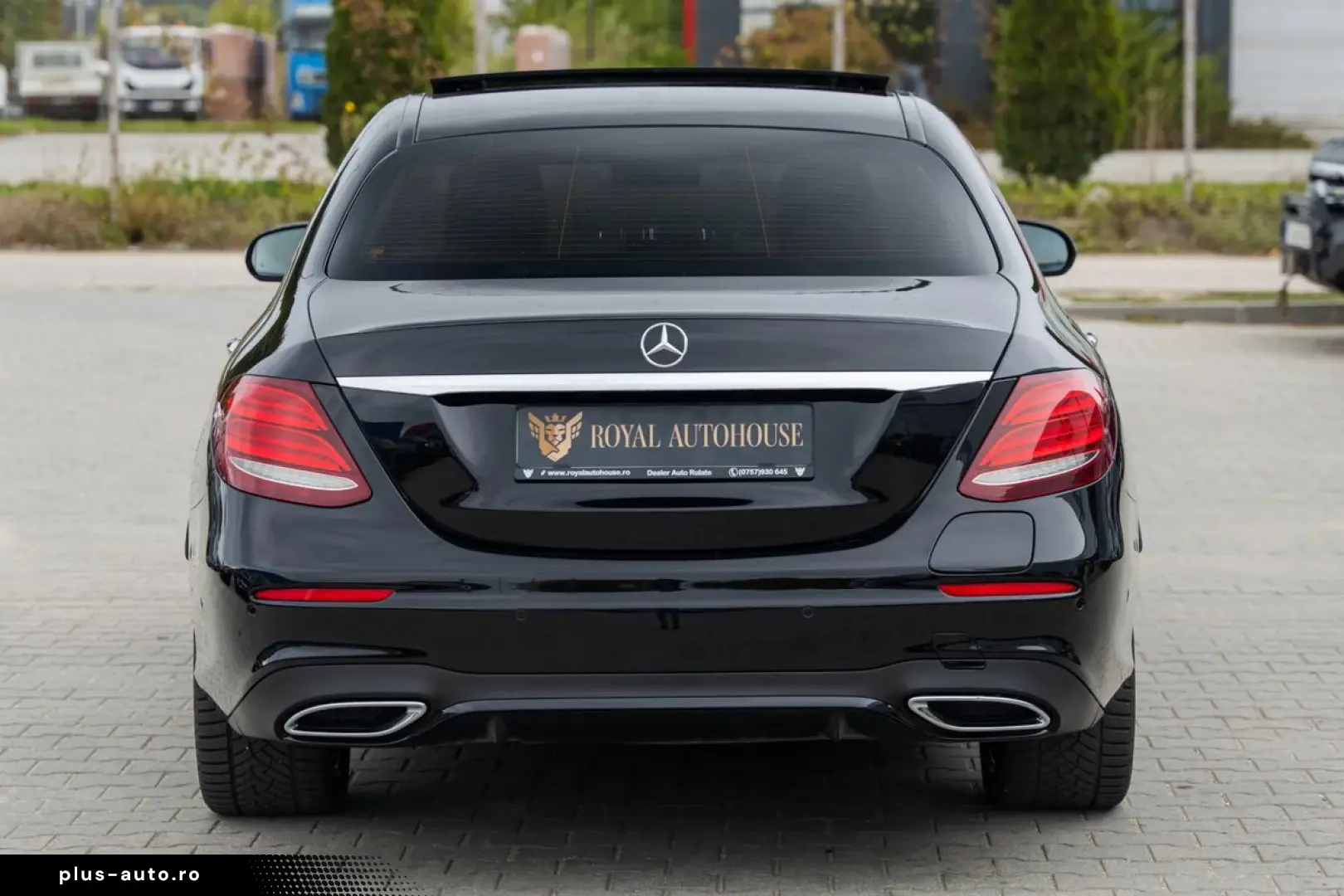 Mercedes-Benz E