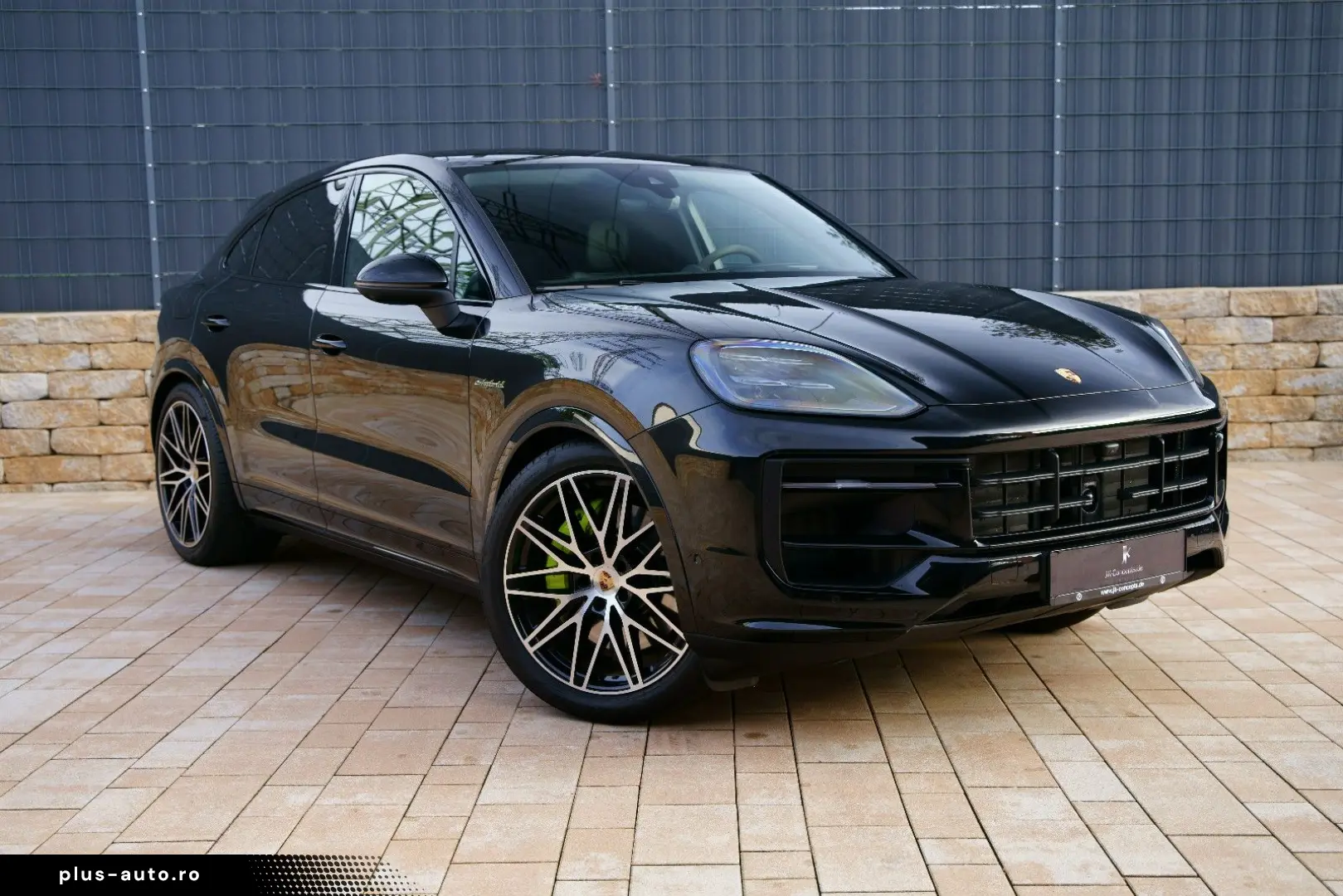 PORSCHE Cayenne Coupe S E-Hybrid SportDesign  AHK HEADUP