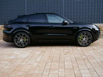 PORSCHE Cayenne Coupe S E-Hybrid SportDesign  AHK HEADUP