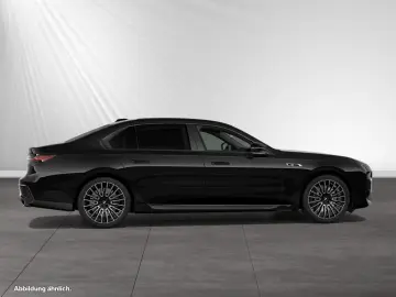 BMW M760e xDrive Fond-Enterteinment Bowers&Wilkins