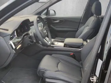AUDI Q7 S line 50 TDI quattro tiptronic