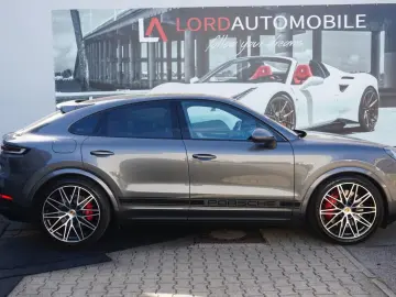 PORSCHE Cayenne Coupe SE-Hybrid HAL AHK 22 RS BOSE