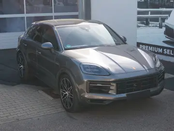 PORSCHE Cayenne Coupe SE-Hybrid HAL AHK 22 RS BOSE