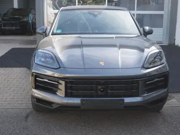 PORSCHE Cayenne Coupe SE-Hybrid HAL AHK 22 RS BOSE