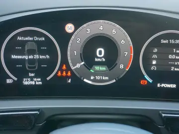 PORSCHE Cayenne Coupe SE-Hybrid HAL AHK 22 RS BOSE