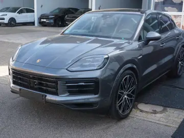PORSCHE Cayenne Coupe SE-Hybrid HAL AHK 22 RS BOSE