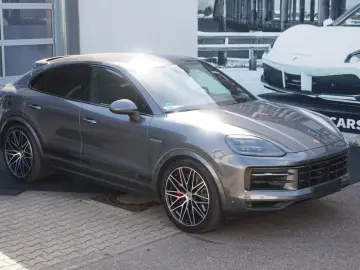 PORSCHE Cayenne Coupe SE-Hybrid HAL AHK 22 RS BOSE