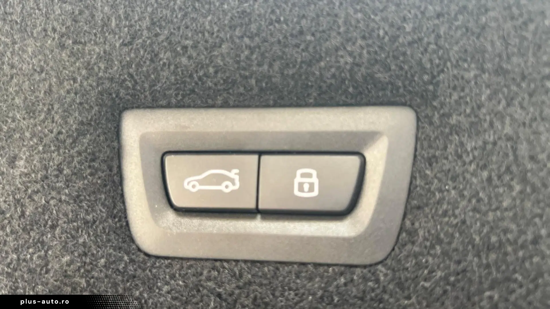 BMW 740d xDrive M Sport Pro   B&W • MASSAGE • SKY LOUNGE